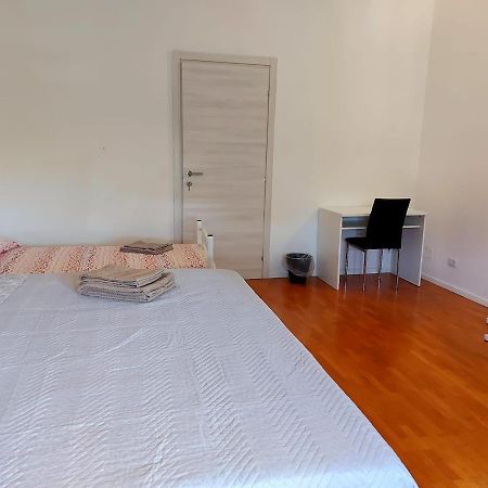 La Dulce Stanza Bed and Breakfast Genua Exteriör bild